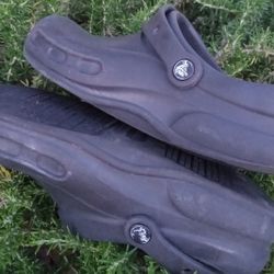 Crocs Mens 7 Womens 9