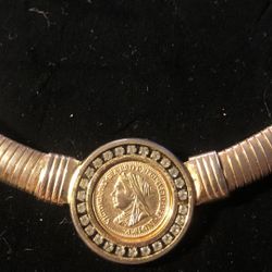 Vintage Necklace Gorgeous Piece