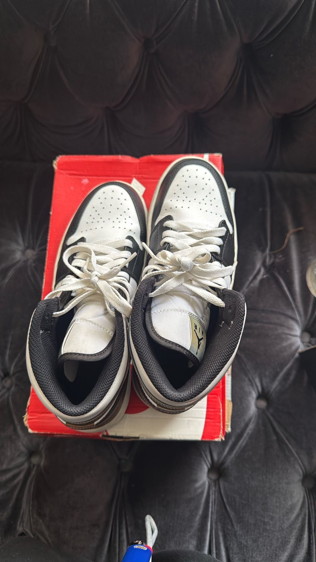 Jordan 1 Mid SE