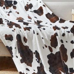 Farmhouse Cow Print Throw Blanket 
