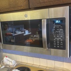 GE microwave