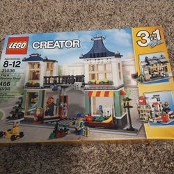 Lego Creator 3 in 1 Toy & Grocery Shop Brand New
