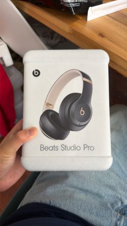 Selling a brand new Beats Studio Pro Wireless Over-Ear Headphones