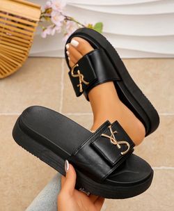 Sandals for women’s