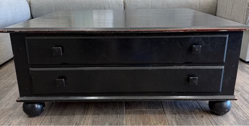 Ethan Allen American Dimensions Coffee Table