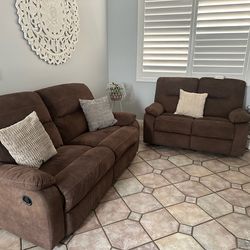 Reclining couches