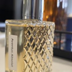 Aventus Absolu (Smells Like)