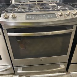 Gas Slide-in Stove
