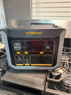 VTOMAN FlashSpeed 600 Portable Power Station