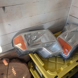 2009-2014 Ford F-150 Halogen Headlight Assembly