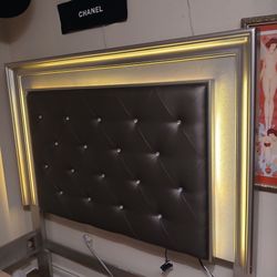 Queen size bed frame with ligth arround head board