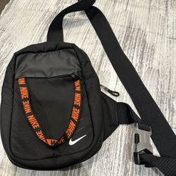 Nike crossbody