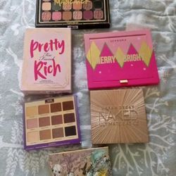 Bright Makeup Color Sets for Every Style and Moment everyone stay