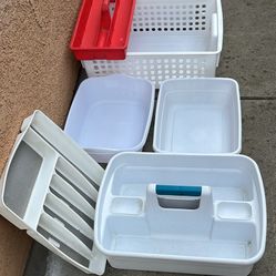 Total Of 7 Items (  Baskets)