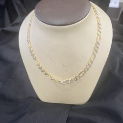 14KT Gold Figaro Chain 