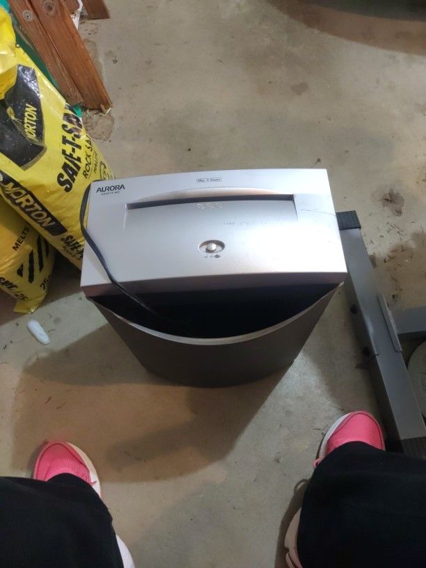 Paper Shredder