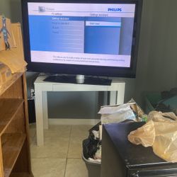 50 Hinches  Philips  Tv Good Condition 