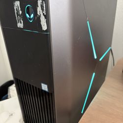 Alienware R7 Gaming Desktop - i7-8700 | GTX 1080 | 32G RAM | 512G ssd