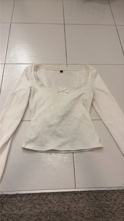 White lace bow long sleeve