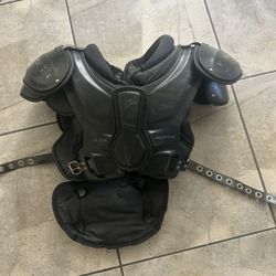 Xenith Shoulder Pads Medium 