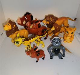 lot of assorted Disney Lion King mini figures