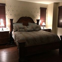 Cal King Bed Frame (canopy Style) 
