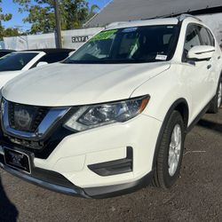 2017 Nissan Rogue 
