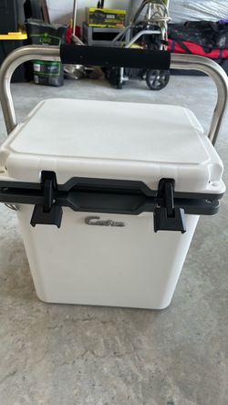 Coho 24 quart injection molded cooler