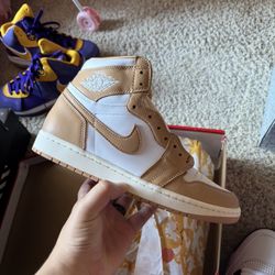 Jordan Retro 1 High Tan