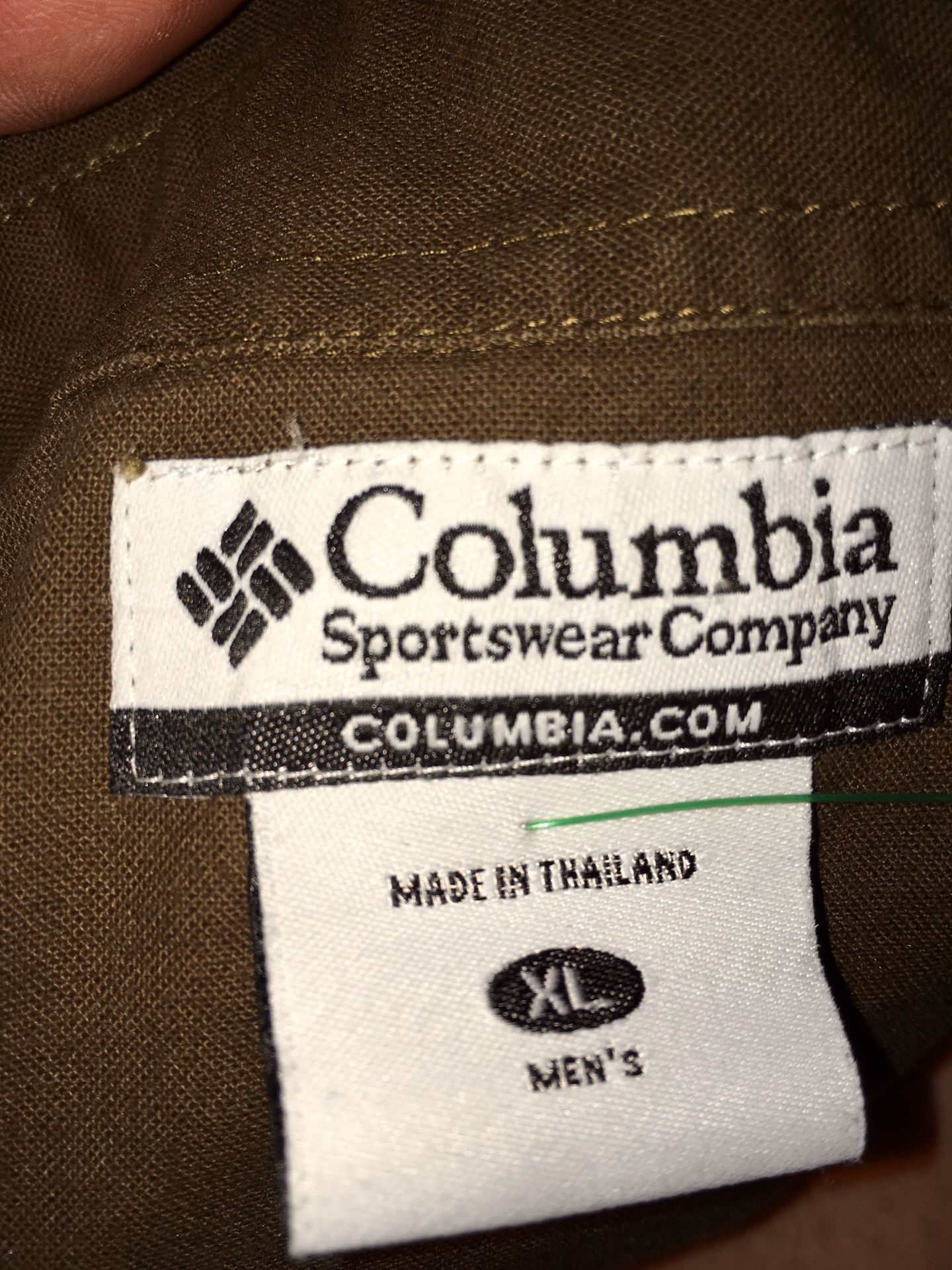 Columbia adult xl long sleeve shirt