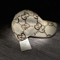 Gucci Hat Size Medium Authentic 