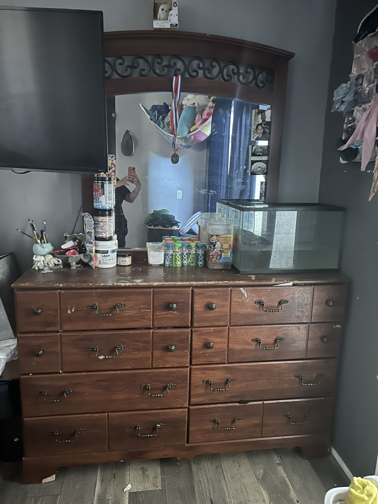 Wood Dresser With Mirror