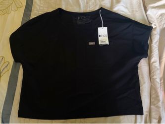 Women's Black Arua Cropped Crewneck - One Pocket Scrub Size Small