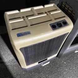 Air Cooler Fan Portable Swamp Cooler Hessaire Works Great