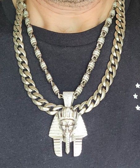 925SS MODERN 24" CUBAN LINK CHAIN & 22" 20CT 925SS AND MOISSANITE CHAIN WITH KING TUT PENDANT