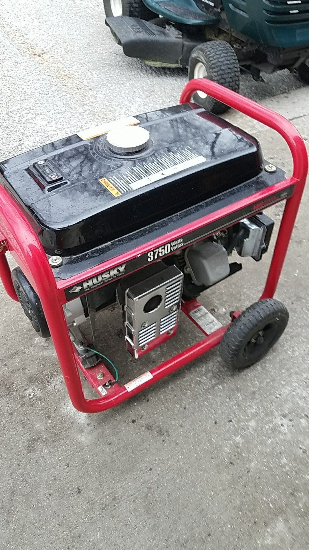 Husky generator 3750 watt / 4000 starting Watt for Sale in Des Plaines