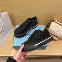 Prada Women’s Shoes With Box 