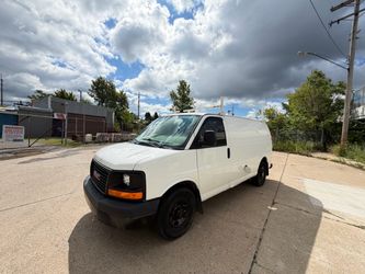 2011 GMC G2500 Cargo Van
