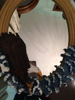 Beautiful eagle mirror 3D