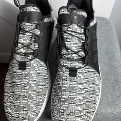 Adidas Original XPLR Oreo Core Black/ White Running Shoes Size 13