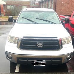 Toyota Tundra 