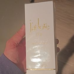 Dior Jadore Essence De perfum