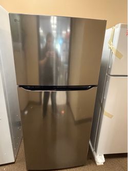 Lg apartment size fridge