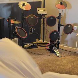 Mu Star Drum Set