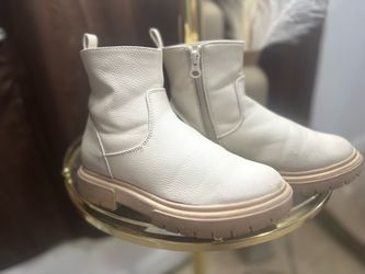 Pebbles-Leather Ankle Boots