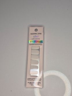 DASHING DIVA Gloss Ultra Shine Gel Color 27 Nail Strips Petal Pink Y30L1