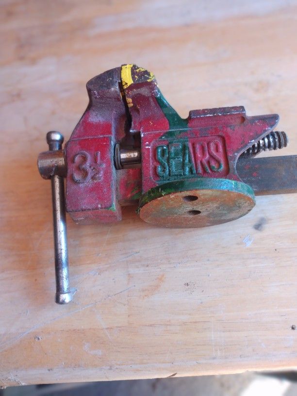 Old Sears Vise
