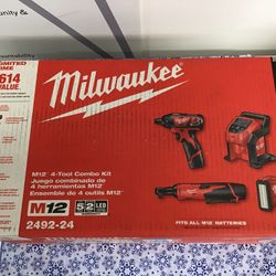 Milwaukee Combo Tool Set 