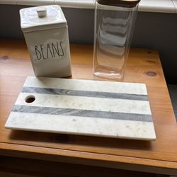 Free Containers Kitchen Containers And Marble Cutting Board 