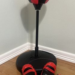 ToyVelt Punching Bag for Kids Boxing Set Includes Kids Boxing Gloves and Punching Bag, Standing Base with Adjustable Stand + Hand Pump - Top Gifting I